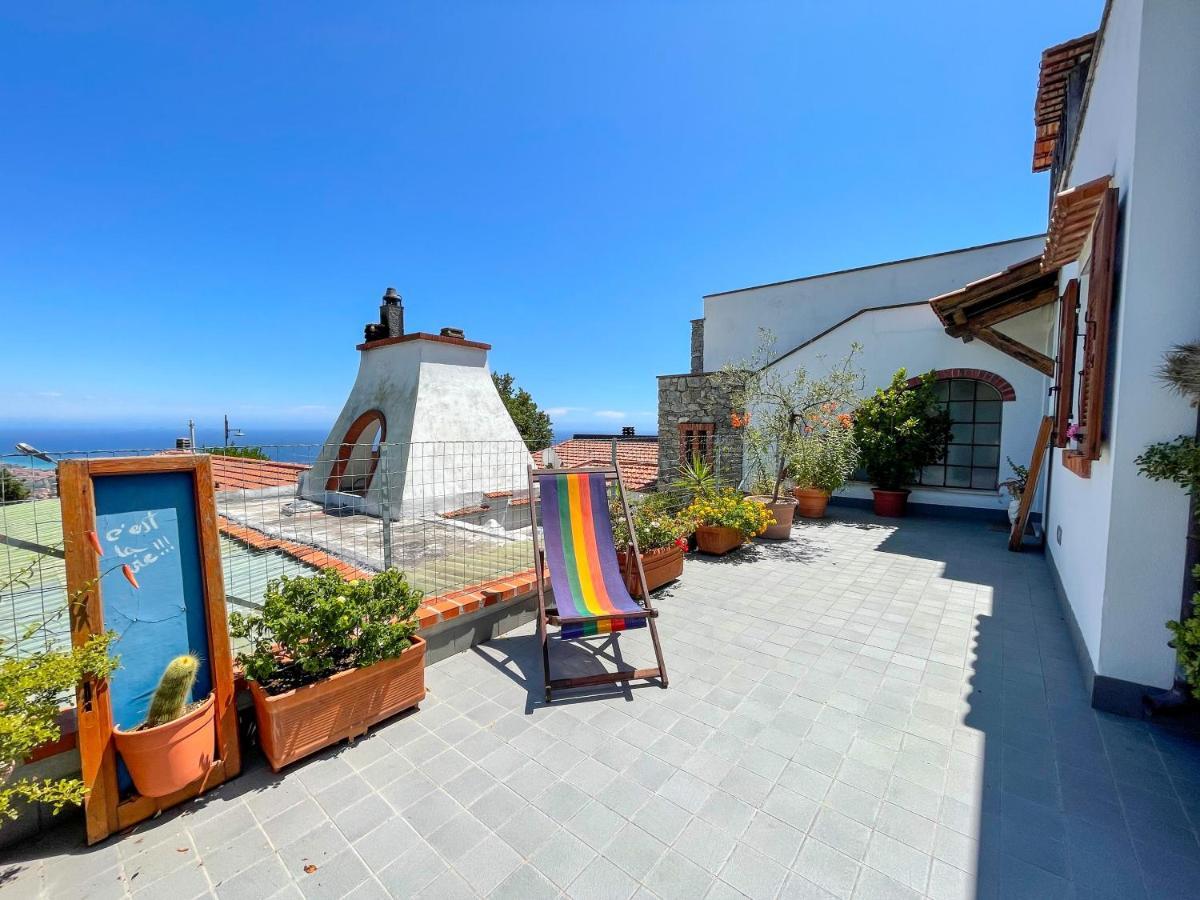 Il Capanno Hotel Pietra Ligure Exterior photo